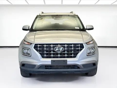 Photos of 2022 Hyundai Venue SEL for sale in Montclair, CA at STG Montclair