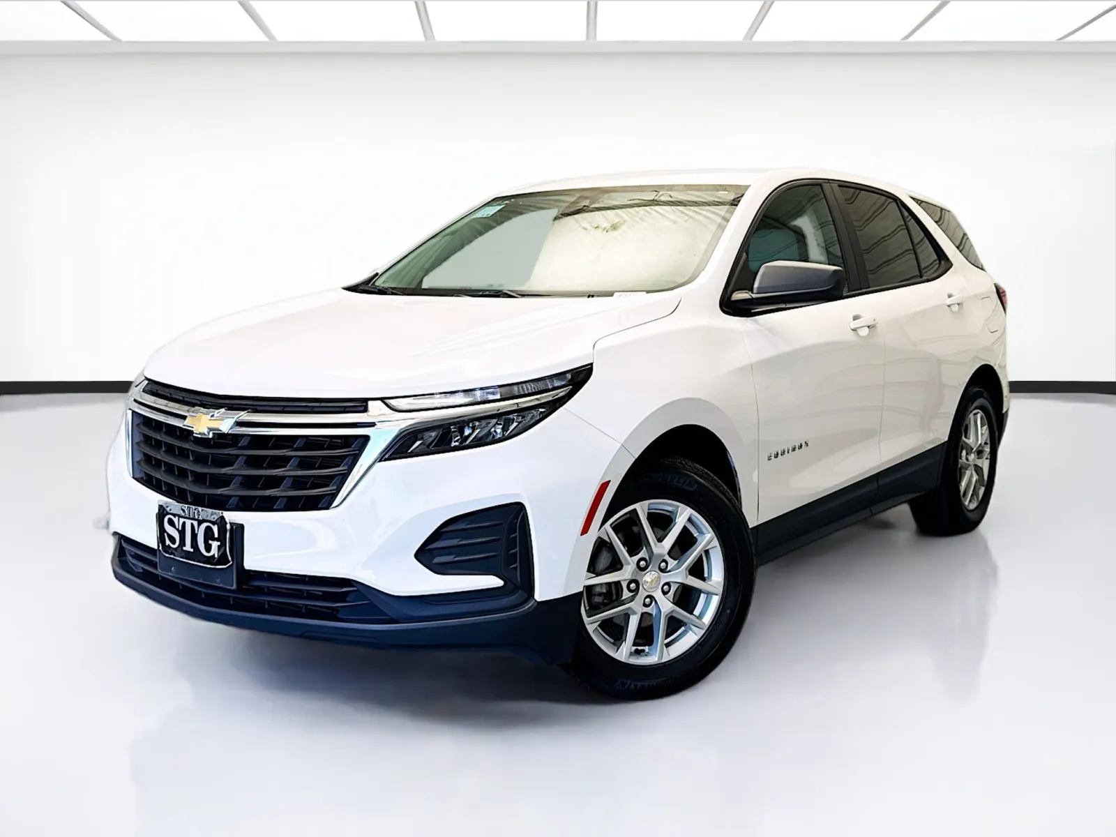White 2024 Chevrolet Equinox LS for sale in Montclair, CA
