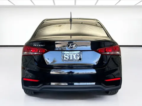 More photos of 2021 Hyundai Accent SE at STG Montclair, CA