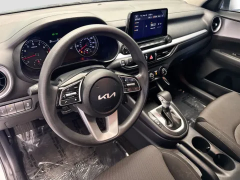 More photos of 2022 Kia Forte LXS at STG Montclair, CA