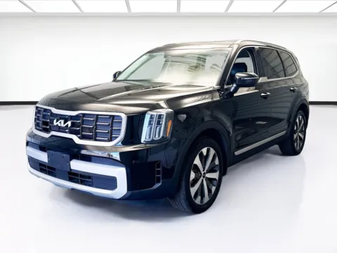 Black 2024 Kia Telluride S for sale in Montclair, CA