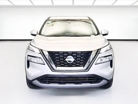 Photos of 2023 Nissan Rogue SV for sale in Montclair, CA at STG Montclair