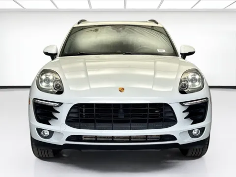 Photos of 2018 Porsche Macan for sale in Montclair, CA at STG Montclair