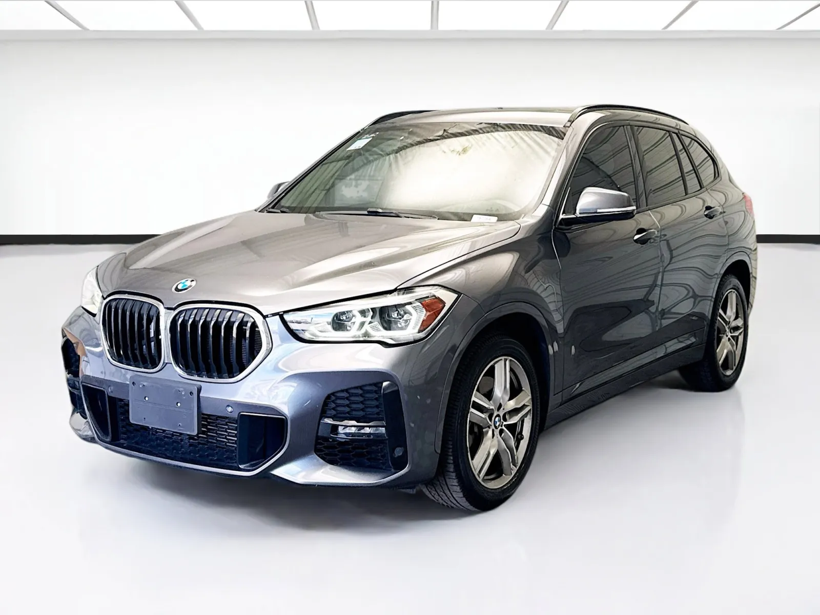Gray 2020 BMW X1 sDrive28i for sale in Montclair, CA