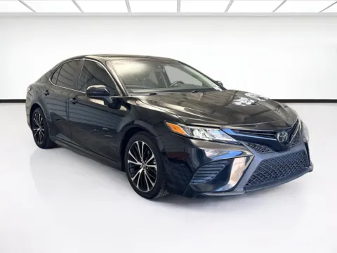Another view of 2020 Toyota Camry SE for sale in Montclair, CA at STG Montclair