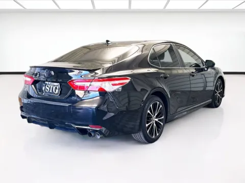 More photos of 2020 Toyota Camry SE at STG Montclair, CA