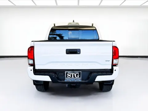 More photos of 2021 Toyota Tacoma TRD Off-Road V6 w/ Technology Package at STG Montclair, CA