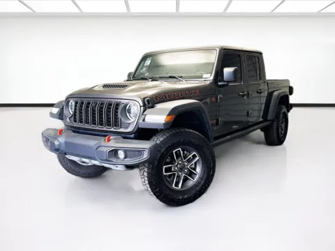 Gray 2024 Jeep Gladiator Mojave for sale in Montclair, CA
