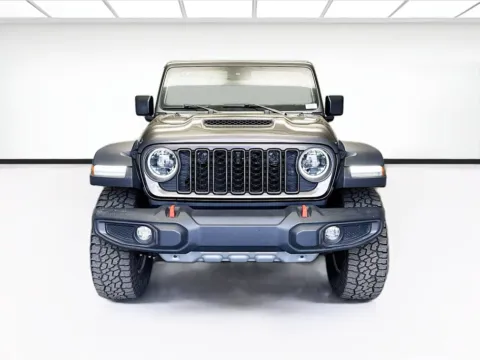 Photos of 2024 Jeep Gladiator Mojave for sale in Montclair, CA at STG Montclair