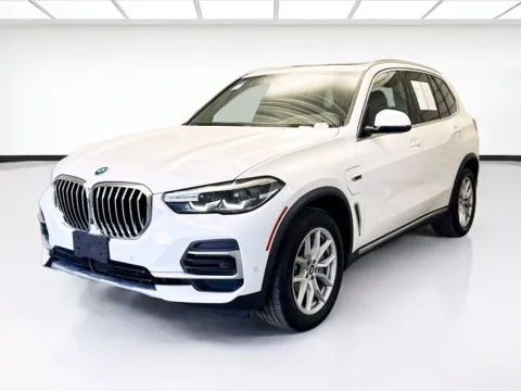 White 2022 BMW X5 xDrive45e for sale in Montclair, CA