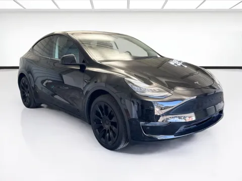 Another view of 2023 Tesla Model Y Long Range for sale in Montclair, CA at STG Montclair