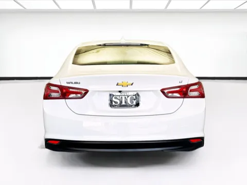 More photos of 2022 Chevrolet Malibu LT at STG Montclair, CA