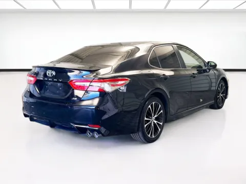 More photos of 2018 Toyota Camry LE at STG Montclair, CA