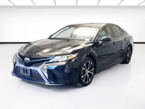 Red 2018 Toyota Camry LE for sale in Montclair, CA