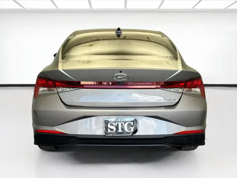 More photos of 2023 Hyundai Elantra Hybrid Blue at STG Montclair, CA
