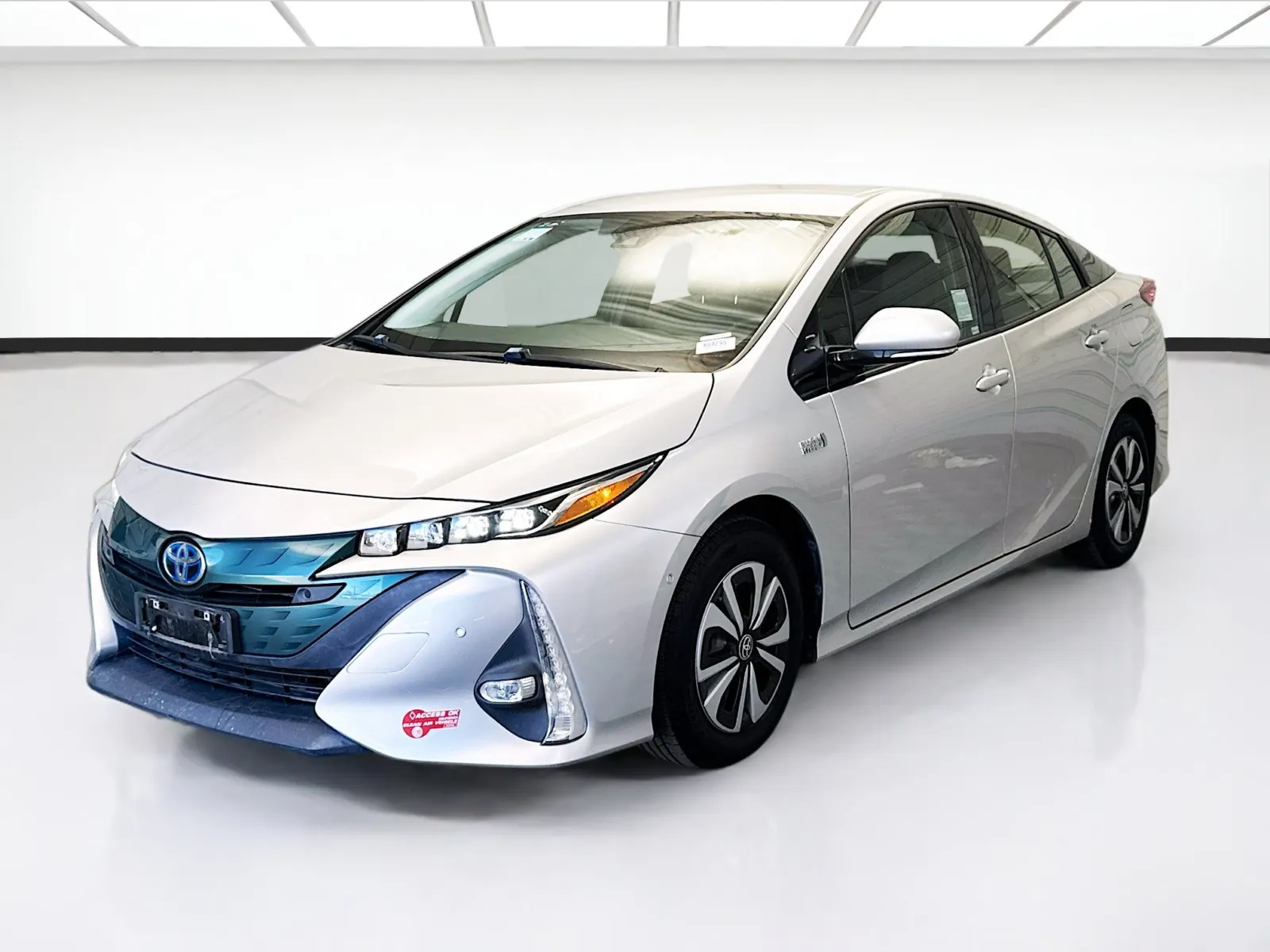 Silver 2017 Toyota Prius Prime Advanced for sale in Montclair, CA