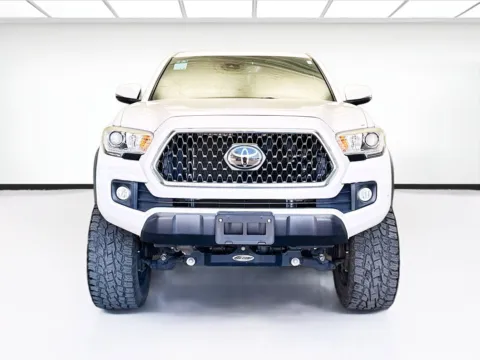 Photos of 2019 Toyota Tacoma V6 for sale in Montclair, CA at STG Montclair