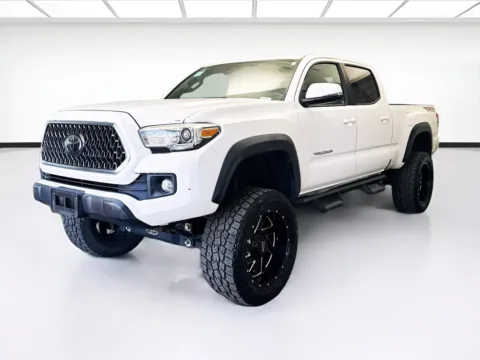 Red 2019 Toyota Tacoma V6 for sale in Montclair, CA