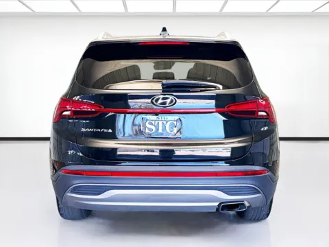 More photos of 2023 Hyundai Santa Fe SEL at STG Montclair, CA