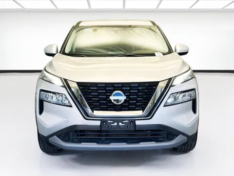 Photos of 2023 Nissan Rogue SV for sale in Montclair, CA at STG Montclair