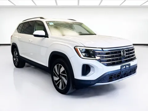 Another view of 2024 Volkswagen Atlas 2.0T SE w/Technology for sale in Montclair, CA at STG Montclair