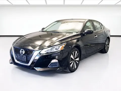 Black 2021 Nissan Altima 2.5 SV for sale in Montclair, CA