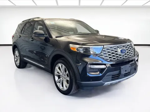 Another view of 2022 Ford Explorer Platinum for sale in Montclair, CA at STG Montclair