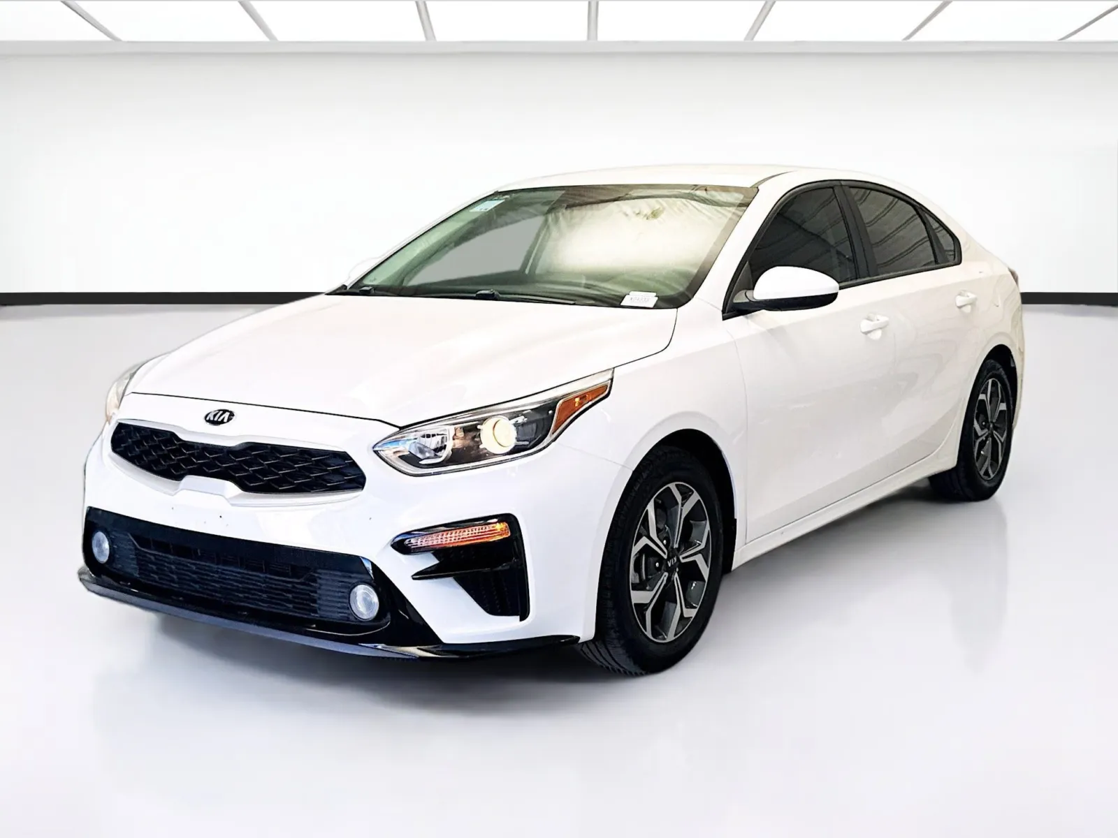 White 2020 Kia Forte LXS for sale in Montclair, CA