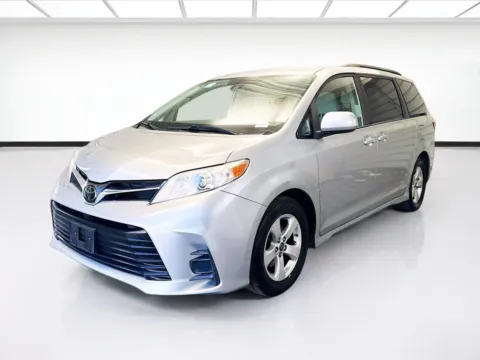 Green 2020 Toyota Sienna LE for sale in Montclair, CA