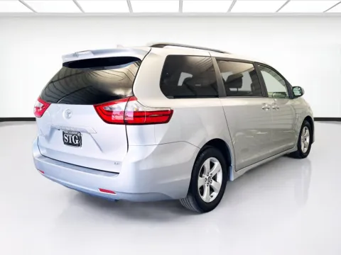 More photos of 2020 Toyota Sienna LE at STG Montclair, CA