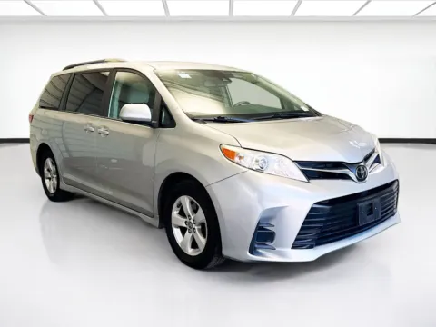 Another view of 2020 Toyota Sienna LE for sale in Montclair, CA at STG Montclair