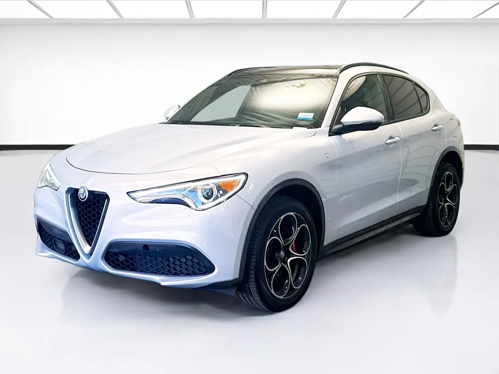 Gray 2022 Alfa Romeo Stelvio Ti for sale in Montclair, CA