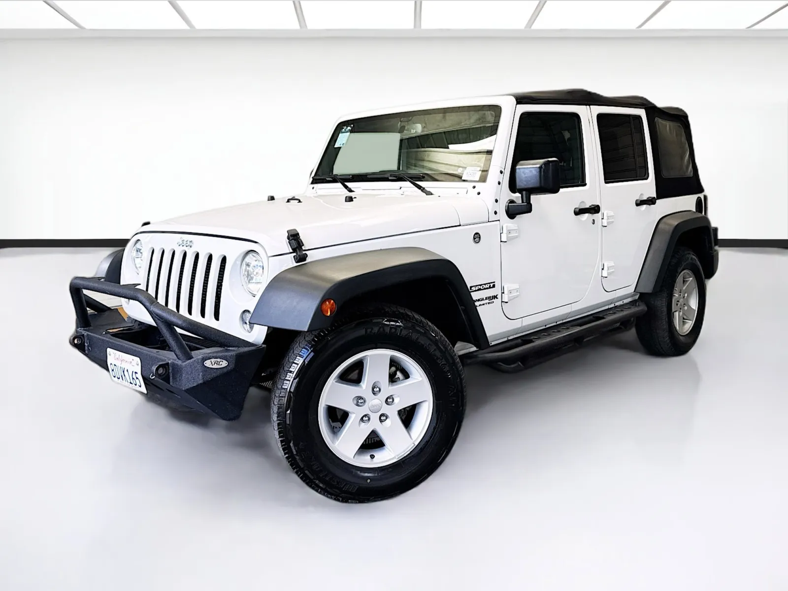 White 2018 Jeep Wrangler JK Unlimited Sport for sale in Montclair, CA