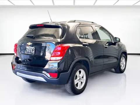 More photos of 2018 Chevrolet Trax LT at STG Montclair, CA