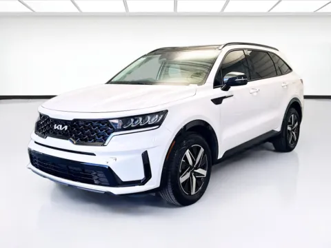White 2022 Kia Sorento S for sale in Montclair, CA