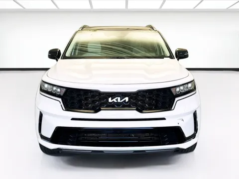 Photos of 2022 Kia Sorento S for sale in Montclair, CA at STG Montclair