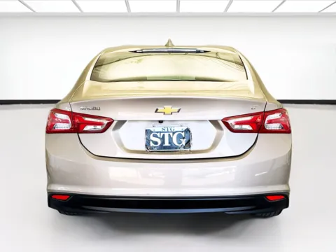 More photos of 2022 Chevrolet Malibu LT at STG Montclair, CA