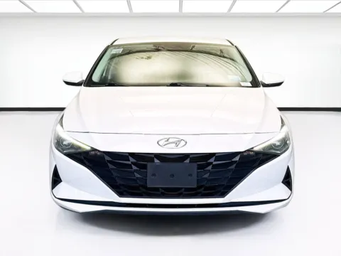 Photos of 2022 Hyundai Elantra SEL for sale in Montclair, CA at STG Montclair