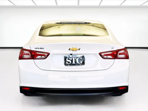 More photos of 2022 Chevrolet Malibu LT at STG Montclair, CA