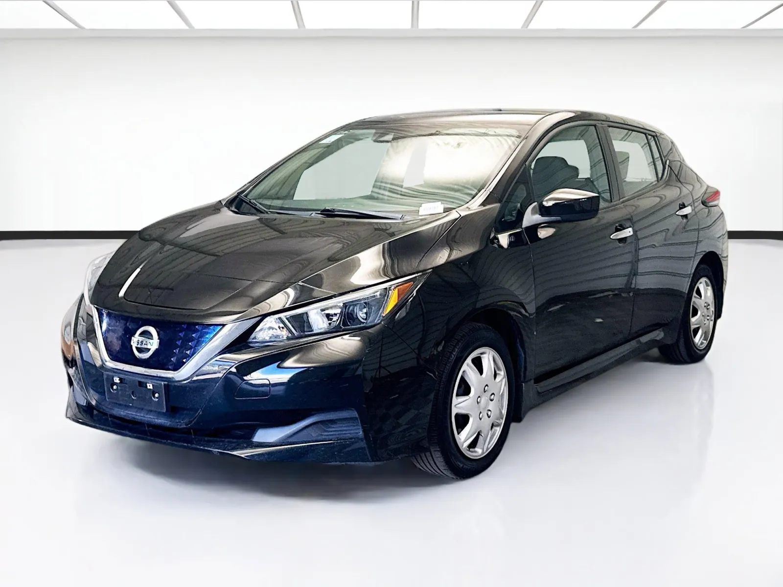 Black 2020 Nissan Leaf S for sale in Montclair, CA