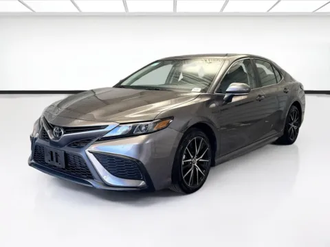 Red 2024 Toyota Camry SE for sale in Montclair, CA