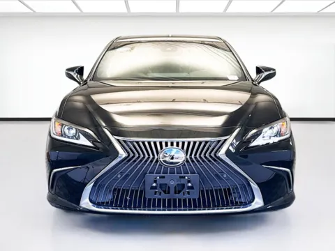 Photos of 2020 Lexus ES 350 Luxury for sale in Montclair, CA at STG Montclair