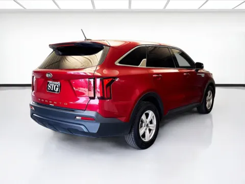 More photos of 2021 Kia Sorento LX at STG Montclair, CA