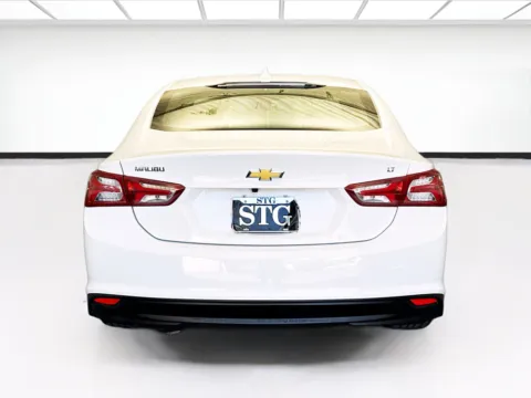 More photos of 2022 Chevrolet Malibu LT at STG Montclair, CA