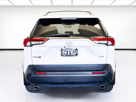 More photos of 2022 Toyota RAV4 XLE at STG Montclair, CA