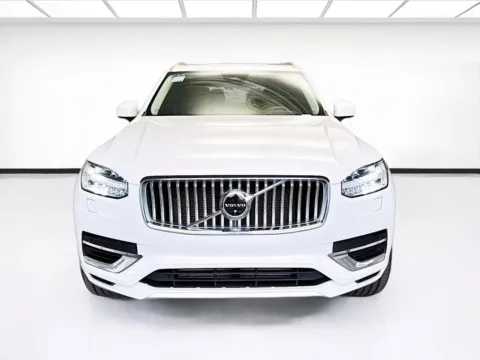 Photos of 2023 Volvo XC90 Recharge Plug-In Hybrid Ultimate for sale in Montclair, CA at STG Montclair