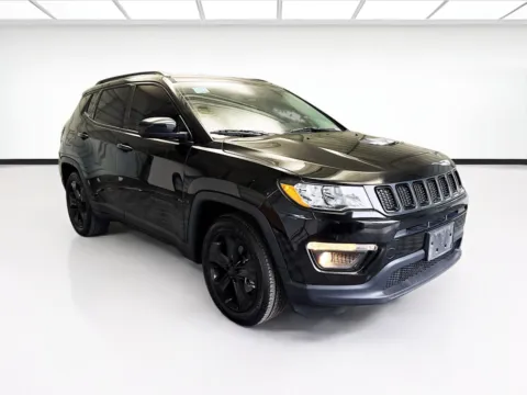 Another view of 2019 Jeep Compass Altitude for sale in Montclair, CA at STG Montclair