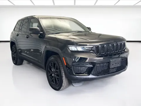 Another view of 2024 Jeep Grand Cherokee Altitude X for sale in Montclair, CA at STG Montclair