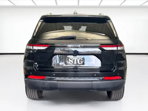 More photos of 2024 Jeep Grand Cherokee Altitude X at STG Montclair, CA