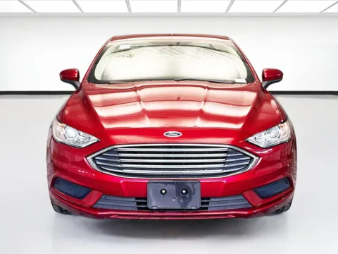 Photos of 2017 Ford Fusion SE for sale in Montclair, CA at STG Montclair